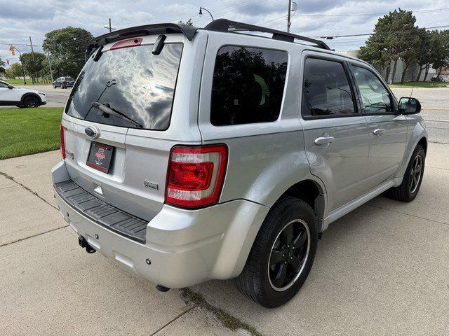 Used 2010 Ford Escape XLT AWD/4WD image 5