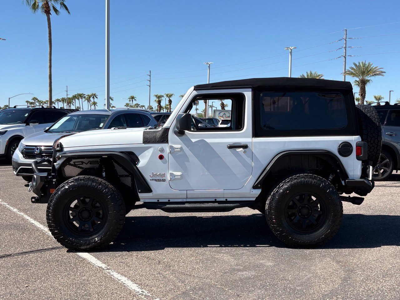 Used 2020 Jeep Wrangler Sport AWD/4WD image 3