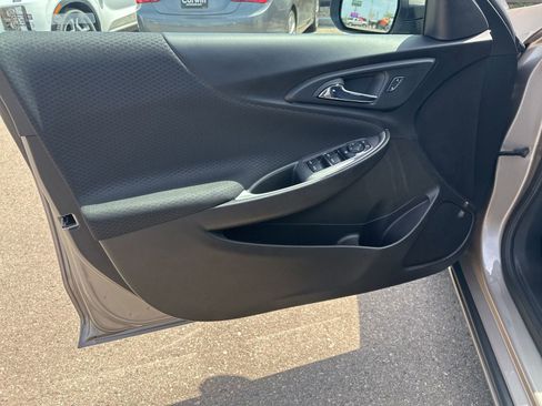 Used 2024 Chevrolet Malibu RS w/ LPO, Floor Liner Package FWD image 16