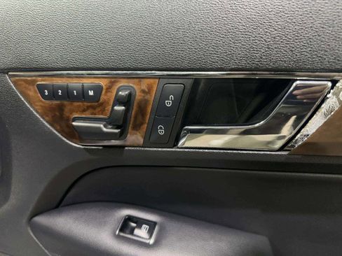 Used 2013 Mercedes-Benz E 350 4MATIC Coupe image 52