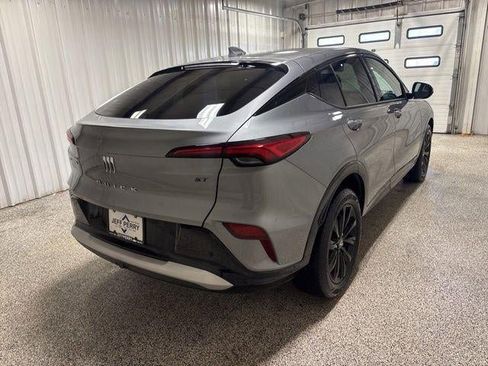 Used 2024 Buick Envista Sport Touring w/ Convenience I Package image 4