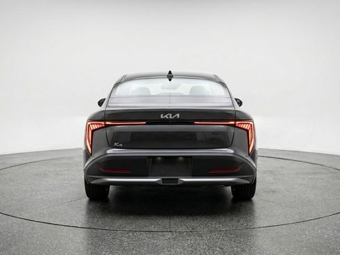 Used 2025 Kia K4 LXS image 7