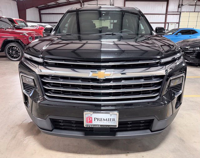 Used 2024 Chevrolet Traverse LT FWD image 8