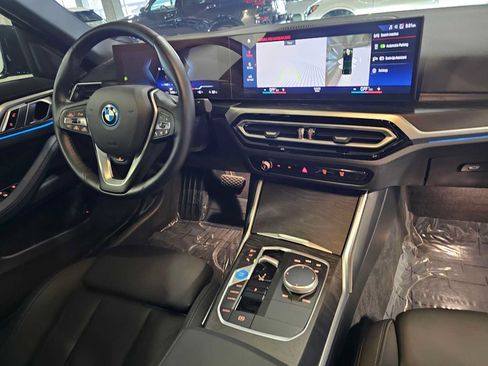Used 2023 BMW i4 eDrive35 RWD image 32