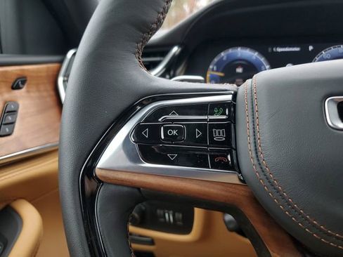 New 2025 Jeep Grand Cherokee L Summit image 27