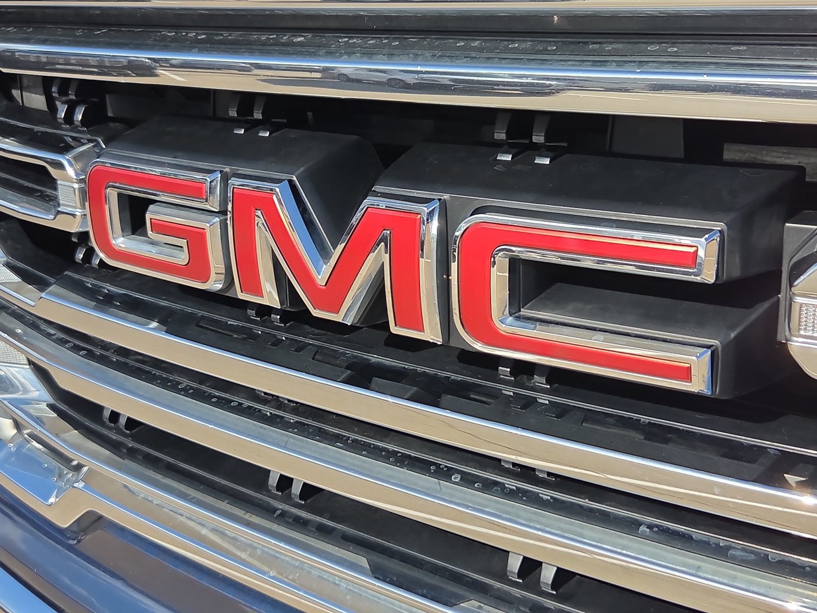 Used 2022 GMC Sierra 1500 SLT AWD/4WD image 29