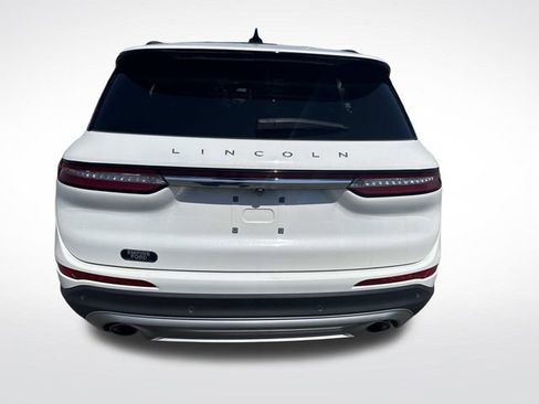 Used 2025 Lincoln Corsair Reserve w/ Equipment Group 202A AWD/4WD image 4