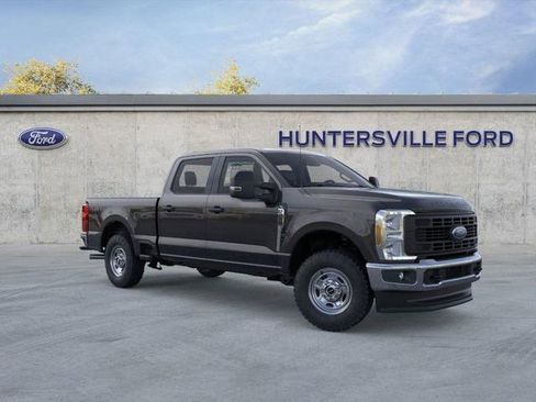 New 2026 Ford F250 XL w/ XL Off-Road Package AWD/4WD image 7