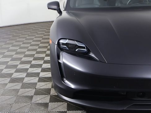 Used 2023 Porsche Taycan 4S AWD/4WD image 16