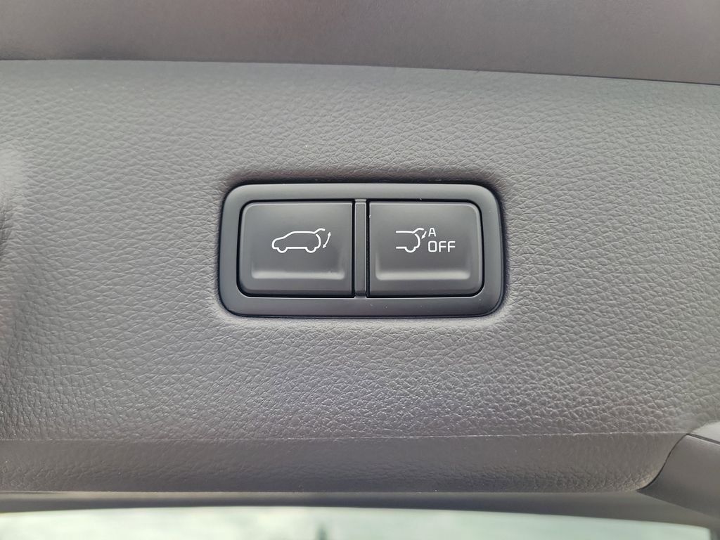 New 2026 Kia Carnival SX FWD image 15