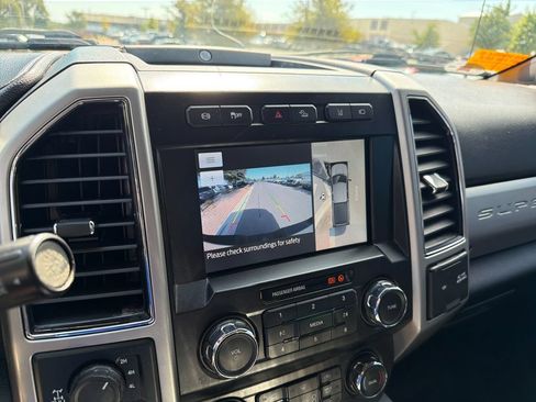 Used 2020 Ford F250 Lariat w/ Tremor Off-Road Package AWD/4WD image 29