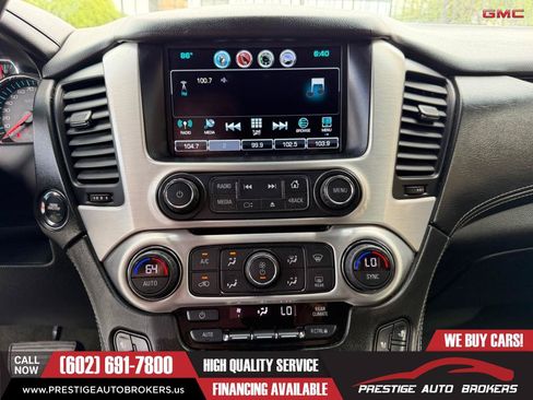 Used 2017 GMC Yukon SLT AWD/4WD image 34