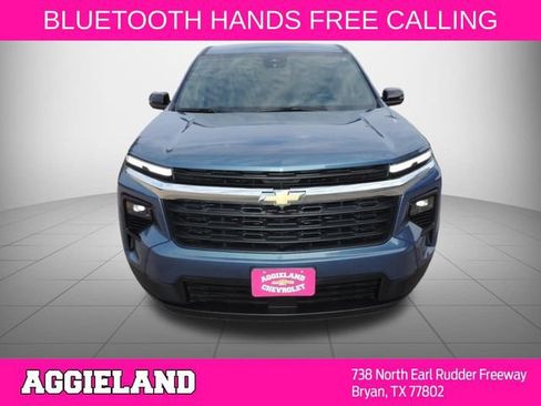 Used 2024 Chevrolet Traverse LS w/ LPO, Floor Liner Package FWD image 9
