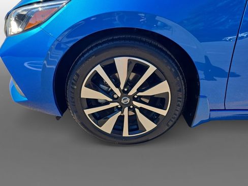 Used 2023 Nissan Sentra SV w/ SV Premium Package image 10