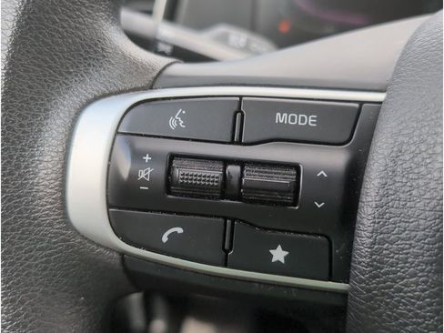 Used 2024 Kia Sportage LX image 23