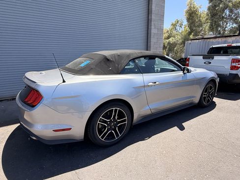 Used 2023 Ford Mustang Premium RWD image 4