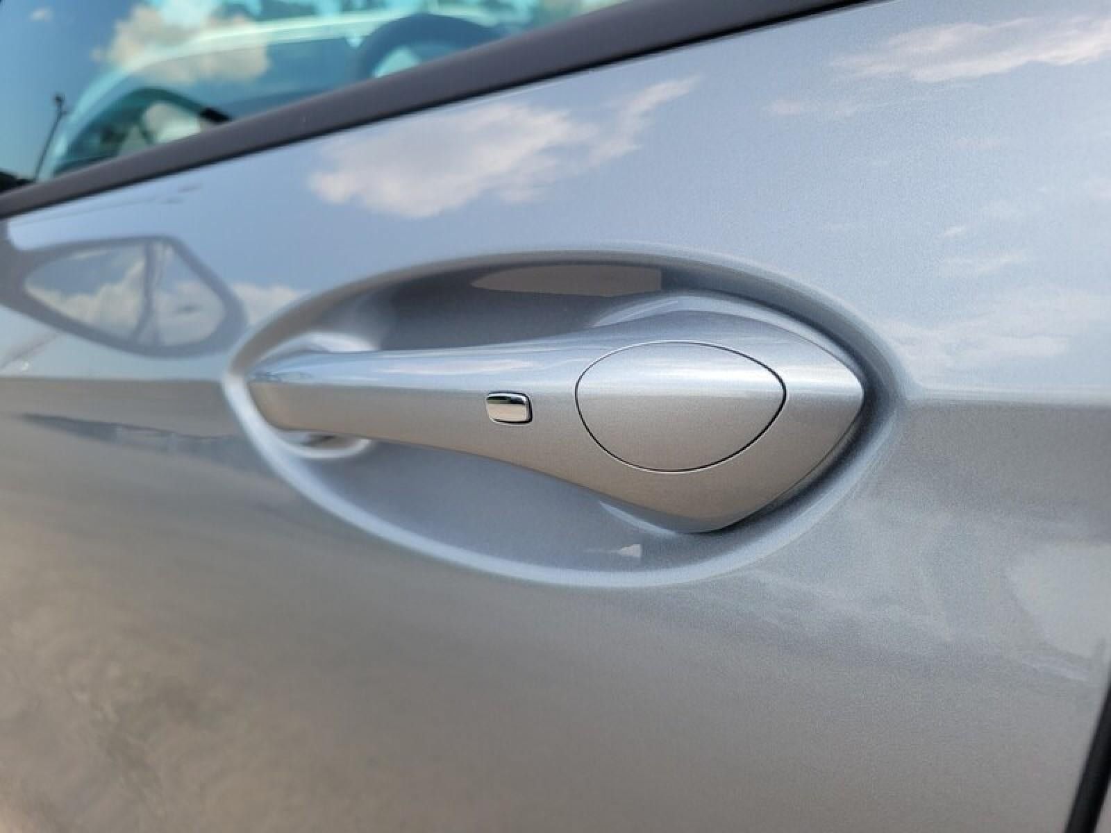 New 2026 Buick Envista Sport Touring w/ Convenience I Package FWD image 7