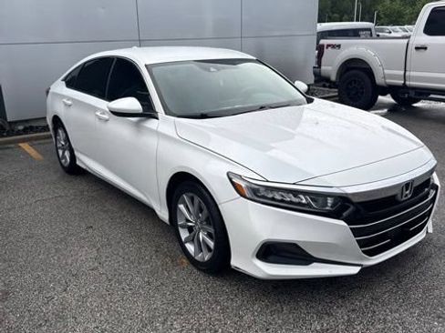 Used 2021 Honda Accord LX image 2