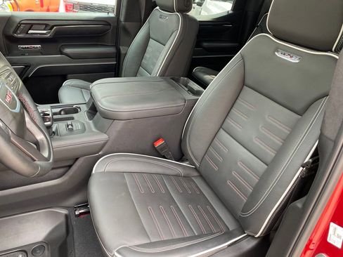 Used 2025 GMC Sierra 1500 AT4X image 34