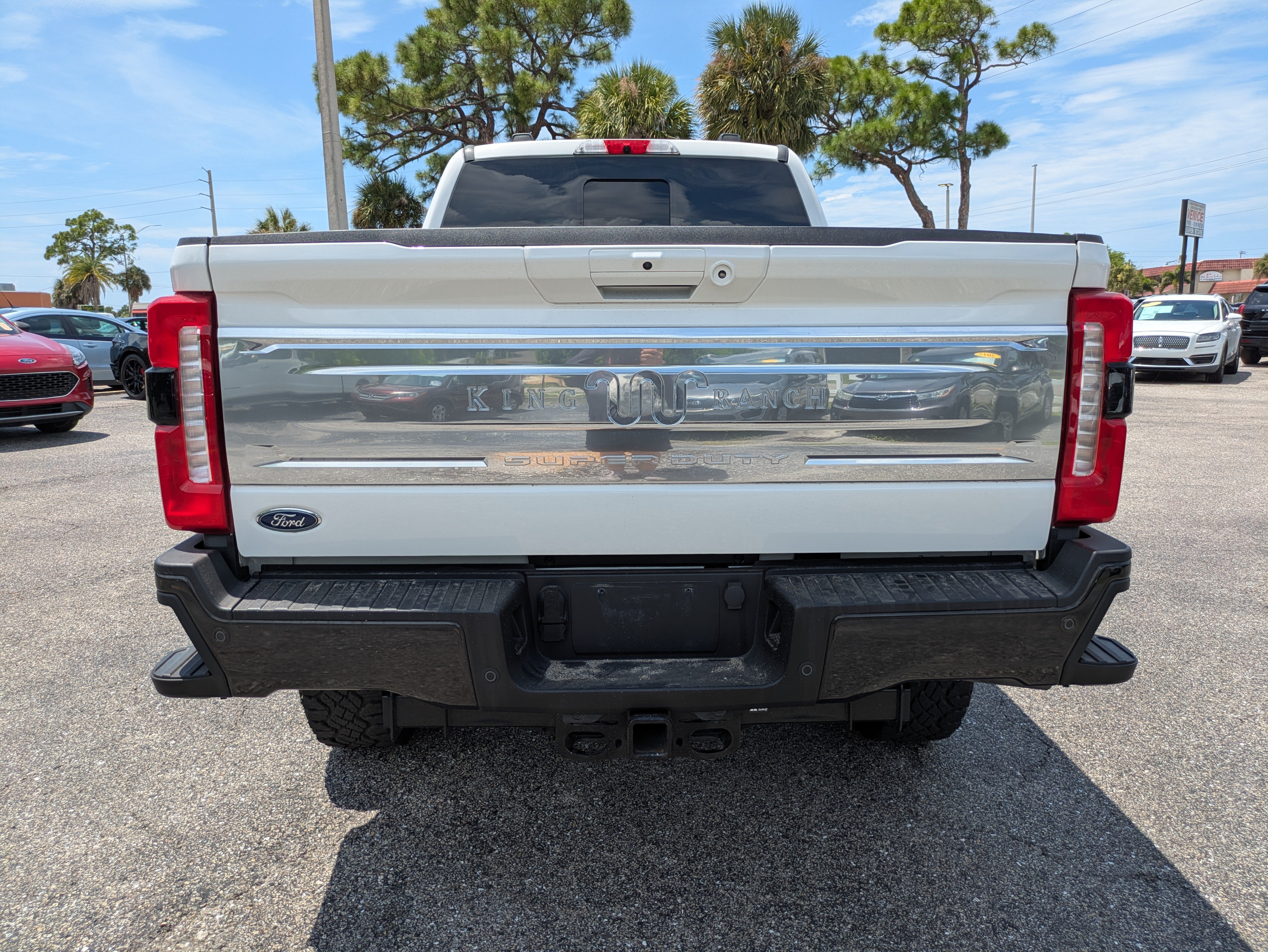 Used 2025 Ford F250 King Ranch w/ Tremor Off-Road Package AWD/4WD image 5