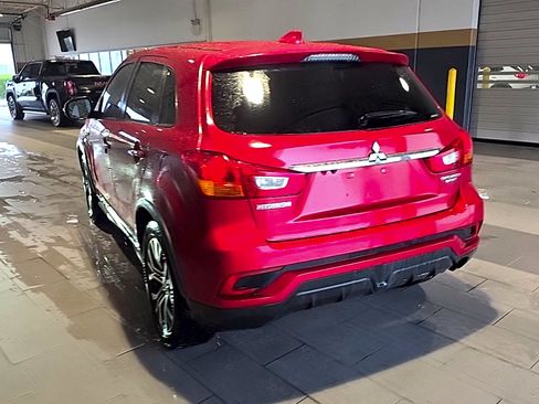 Used 2018 Mitsubishi Outlander Sport ES AWD/4WD image 13