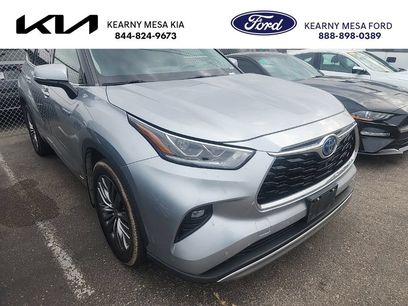 Used 2021 Toyota Highlander Platinum