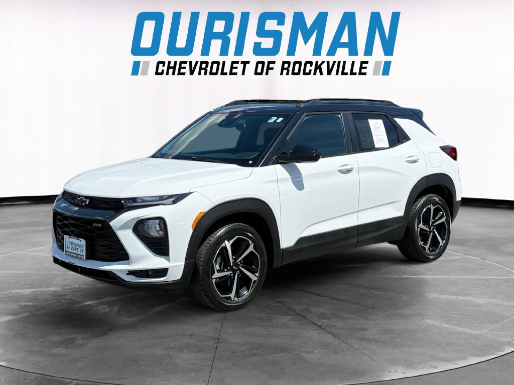 Used 2023 Chevrolet TrailBlazer RS w/ Convenience Package AWD/4WD image 2