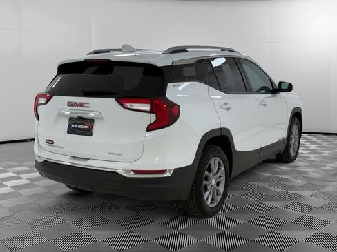 Used 2024 GMC Terrain SLT w/ Infotainment Package II AWD/4WD image 5
