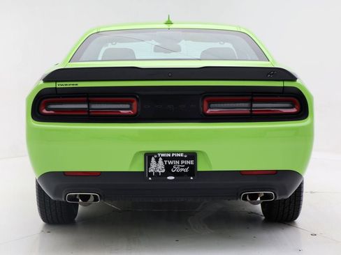 Used 2023 Dodge Challenger SXT w/ Blacktop Package image 7