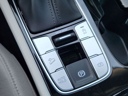 New 2026 Hyundai Tucson SE image 18