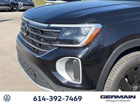 New 2026 Volkswagen Atlas SE image 13