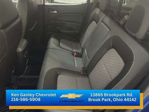 Used 2019 Chevrolet Colorado Z71 AWD/4WD image 19
