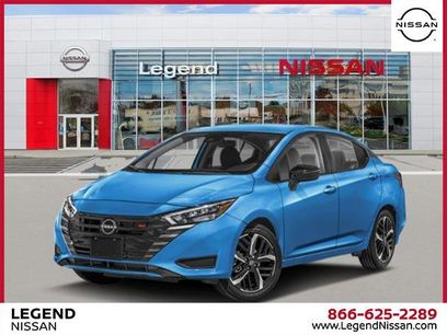 New 2025 Nissan Versa SR w/ Trunk Package