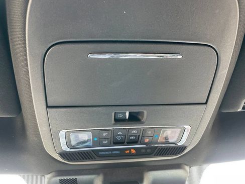 Used 2022 Ford F150 Lariat w/ Equipment Group 502A High AWD/4WD image 24