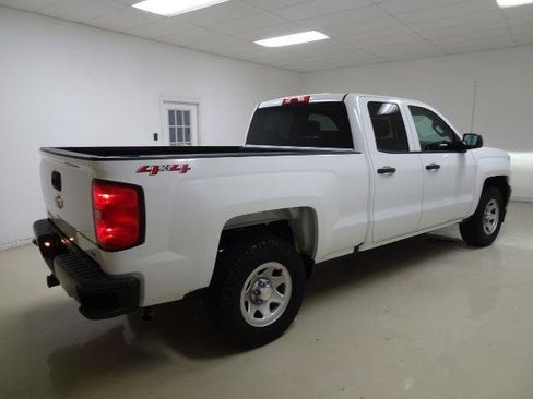 Used 2019 Chevrolet Silverado 1500 W/T w/ WT Convenience Package AWD/4WD image 6