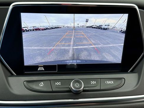 Used 2022 Chevrolet Blazer Premier image 17