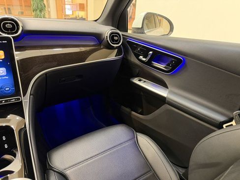 Certified 2025 Mercedes-Benz GLC 300 image 14