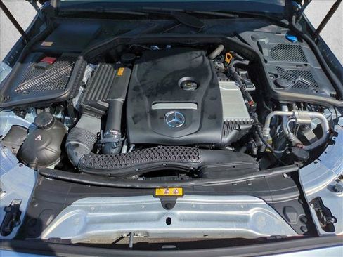 Used 2015 Mercedes-Benz C 300 4MATIC Sedan image 23