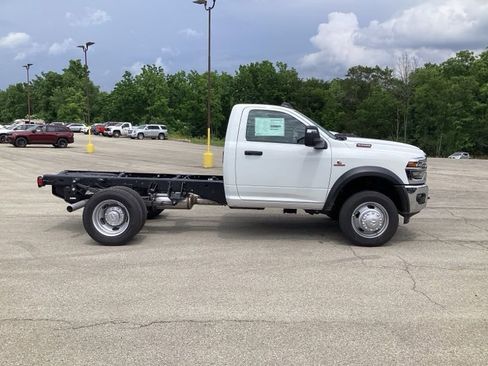 New 2025 RAM 5500 Tradesman image 8