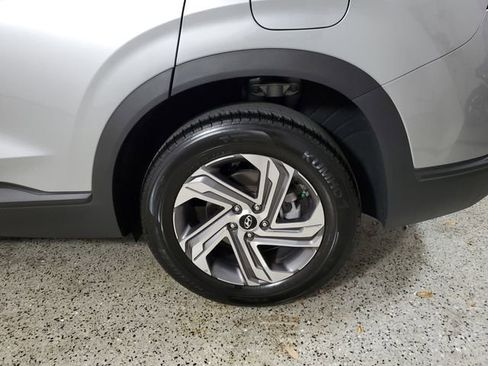 Used 2023 Hyundai Santa Fe SEL w/ Cargo Package image 9