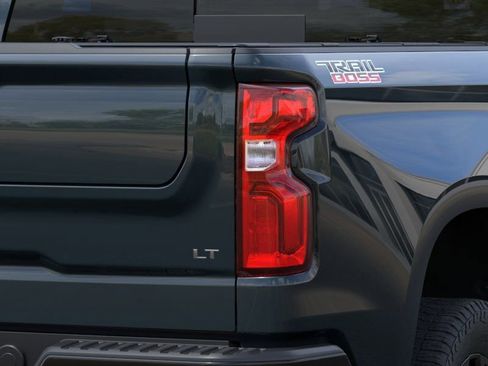 New 2026 Chevrolet Silverado 1500 LT Trail Boss w/ LT Trail Boss Premium Package AWD/4WD image 12