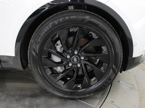 Used 2023 Land Rover Discovery S R-Dynamic AWD/4WD image 77