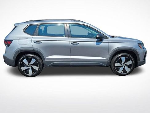 Used 2025 Volkswagen Taos S AWD/4WD image 6