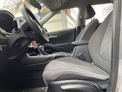 Used 2021 Kia Seltos LX image 16