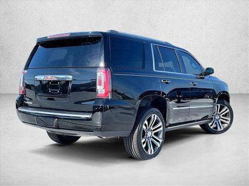 Used 2018 GMC Yukon Denali w/ Denali Ultimate Package image 2