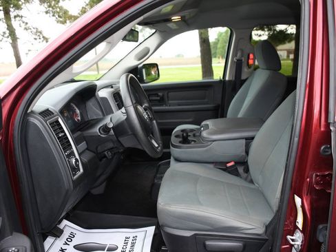 Used 2016 RAM 1500 Express AWD/4WD image 11