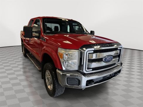 Used 2013 Ford F250 XLT w/ XLT Interior Pkg image 5