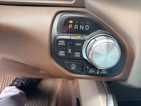 Used 2021 RAM 1500 Laramie image 5