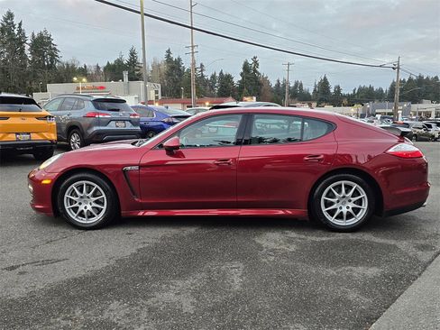 Used 2011 Porsche Panamera 4 image 6