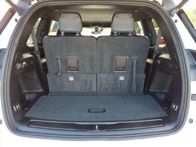 Used 2024 Jeep Grand Cherokee L Laredo AWD/4WD image 8